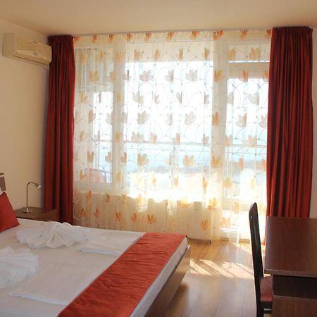 Aurelia Beach Complex Ravda Luaran gambar