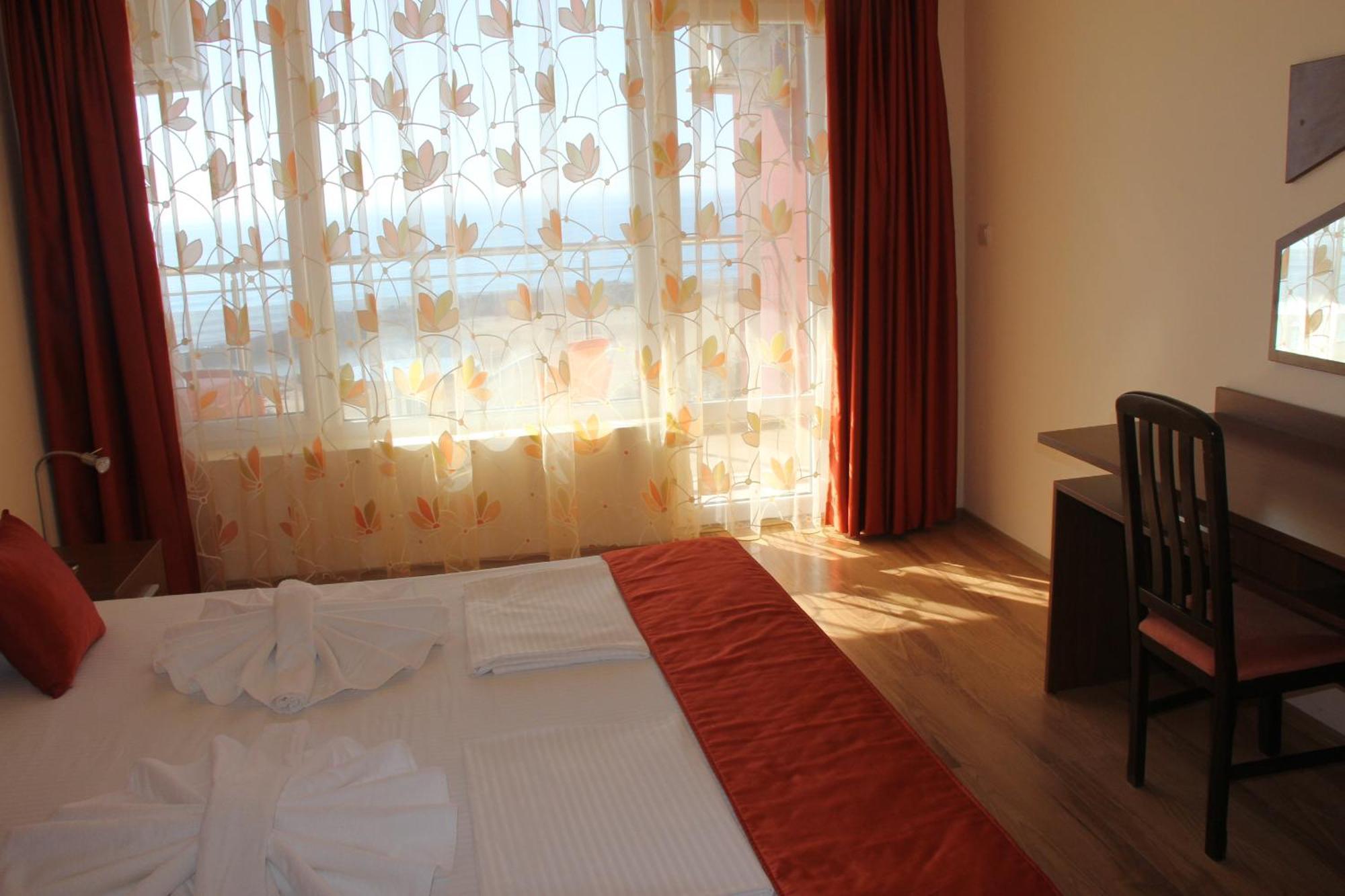 Aurelia Beach Complex Ravda Luaran gambar